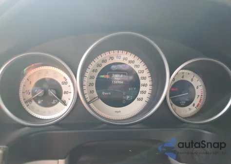 2015 Mercedes-Benz E 350 4Matic z USA, uszkodzony, nr VIN WDDHF8JB7FB135558